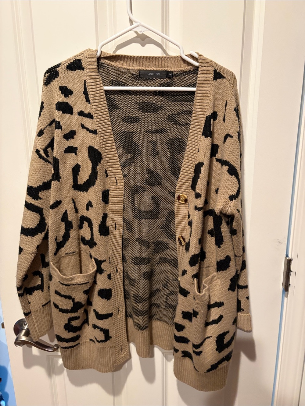 Fashion Beige & Black Leopard Cardigan with Front Pockets